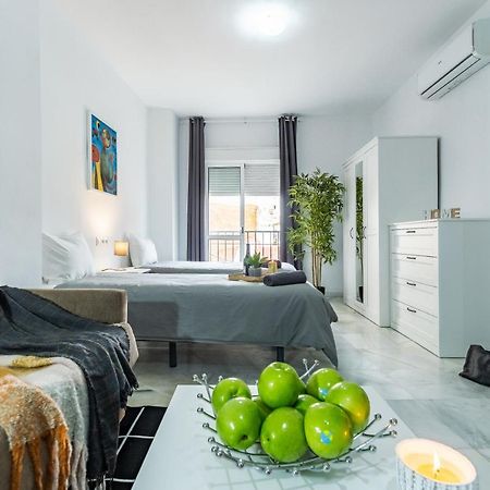 Marmoles Deluxe Apartment - Malaga Centro Exterior photo