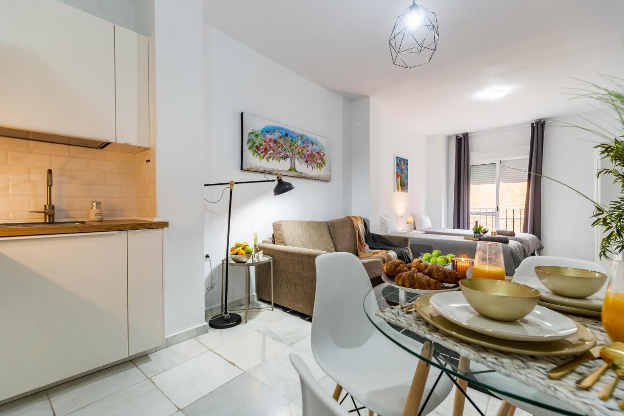 Marmoles Deluxe Apartment - Malaga Centro Exterior photo